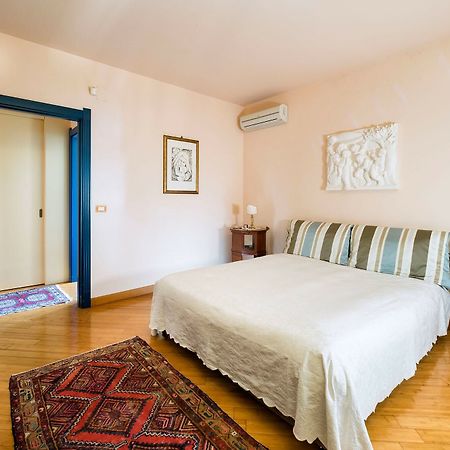 Villa Ghadir 墨西拿 外观 照片